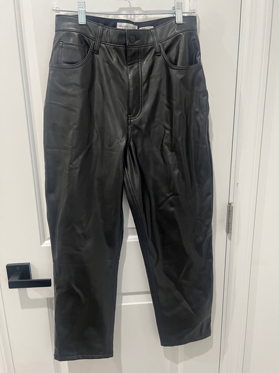 Abercrombie & Fitch Pants - Abercrombie & Fitch Black Vegan Leather Ankle Straight High Rise Pants Size 28